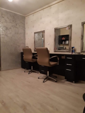 vand-salon